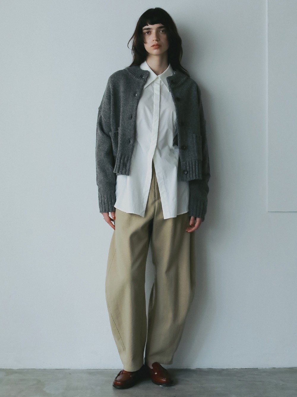 カーブパンツ [Preorder](82ベージュ-１)