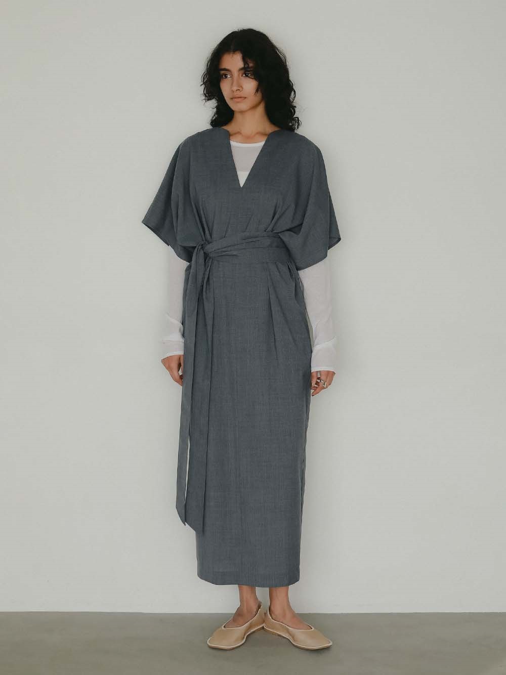 ＜2月5日（木）販売開始＞ウエストタックドレス(10チャコールグレー-１)