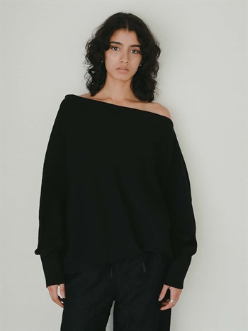 ＜2月5日（木）販売開始＞ドレープニットプルオーバー