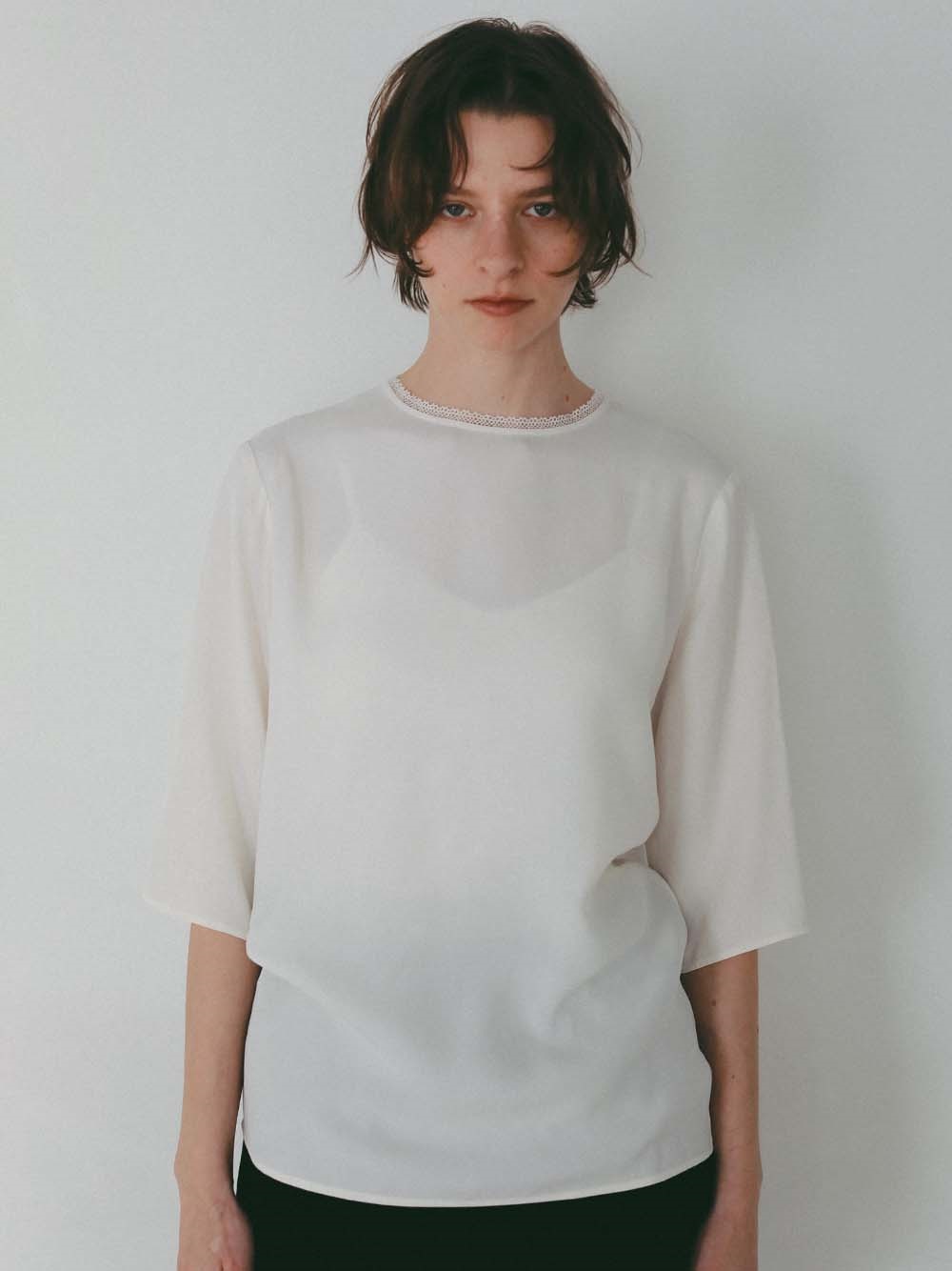 ＜2月5日（木）販売開始＞レーストリムブラウス(02ホワイト-フリー)