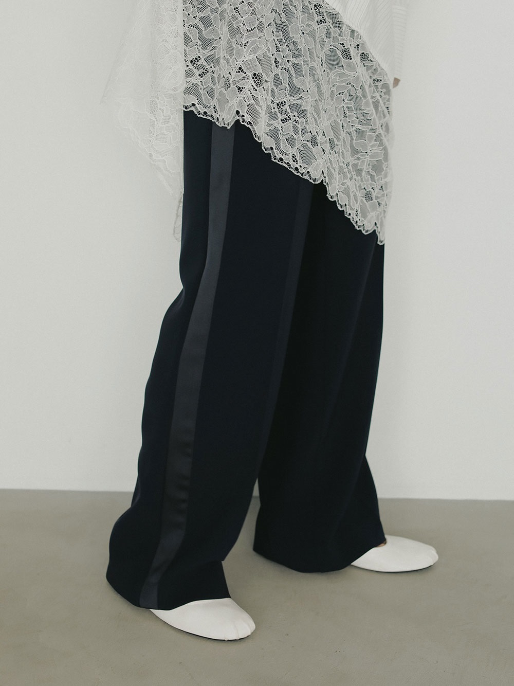 <1月下旬お届け>サイドラインパンツ [Preorder](70ネイビー-１)