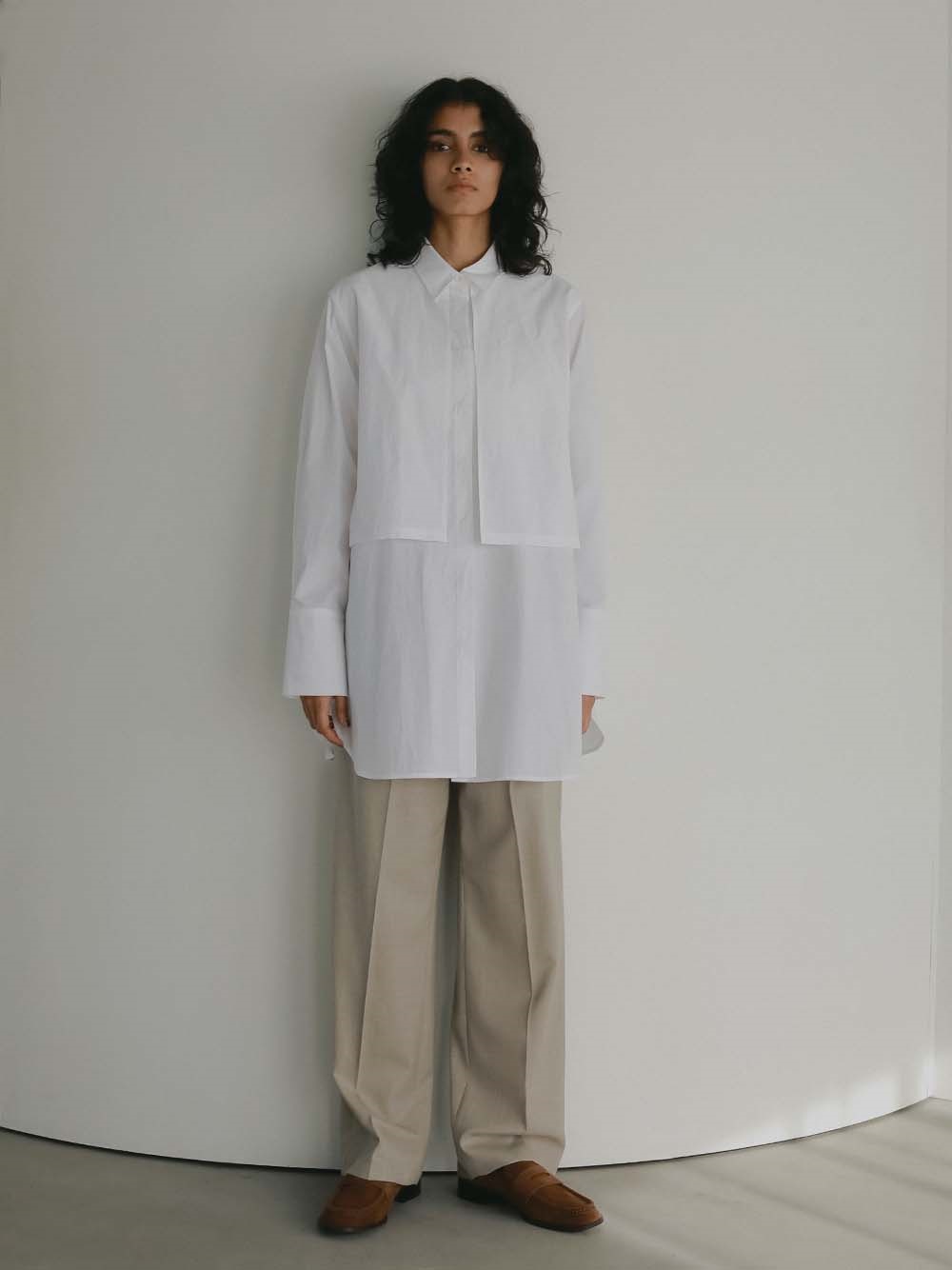 ＜2月5日（木）販売開始＞タックストレートパンツ(82ベージュ-２)