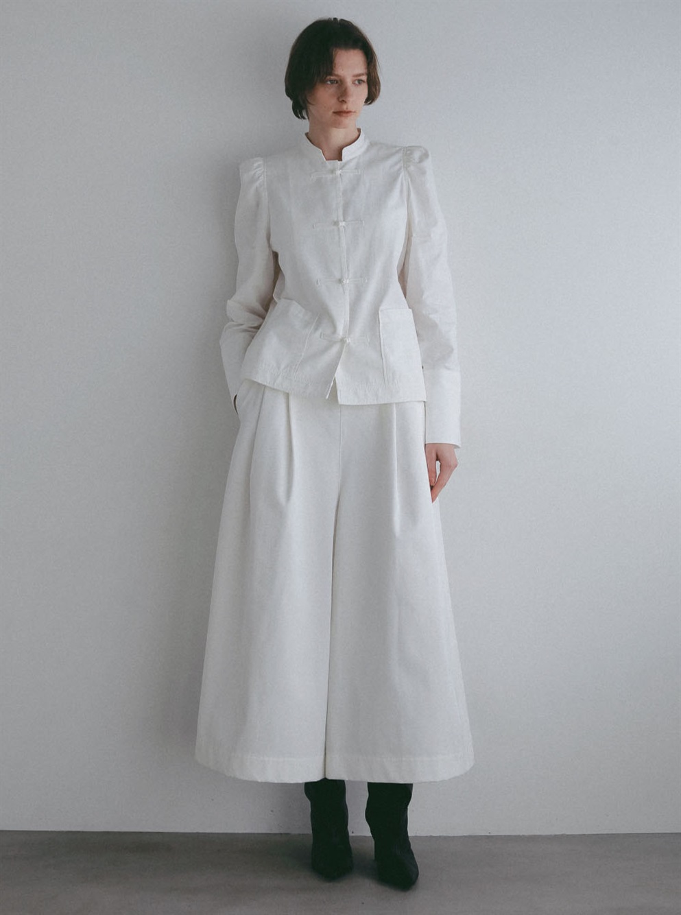 ＜2月下旬発送予定 ＞コットンワイドパンツ [Preorder](02ホワイト-１)