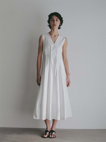 ＜予約＞ハシゴレースワンピース