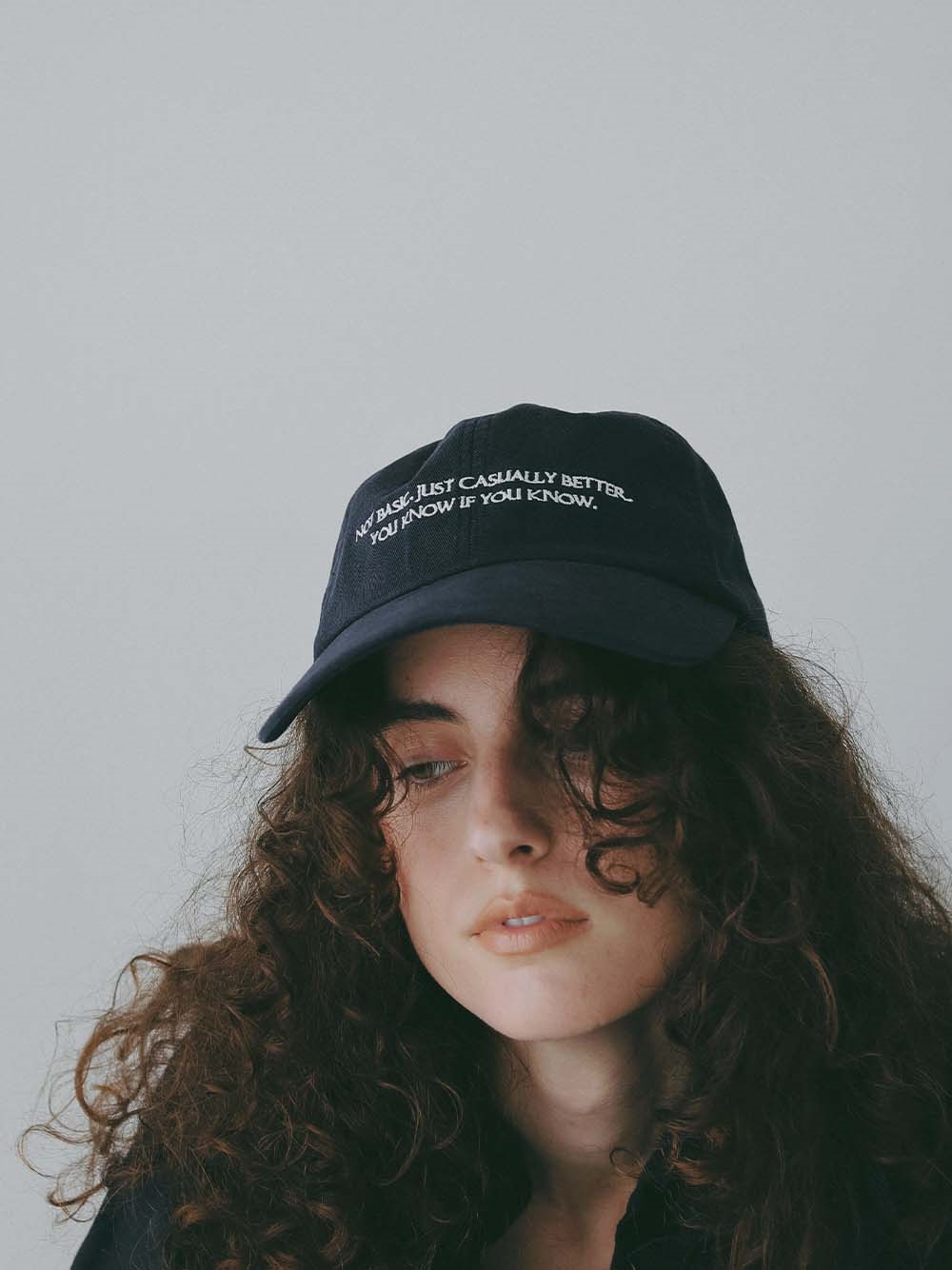 ＜5月28日（木）販売開始＞メッセージロゴCAP(70ネイビー-フリー)