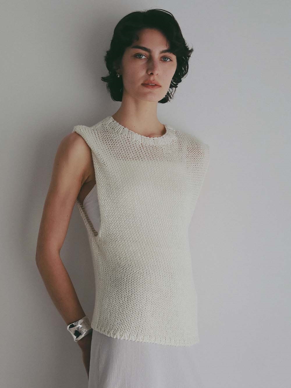 ＜4月9日（木）販売開始＞リネンミックスローゲージベスト(02ホワイト-フリー)