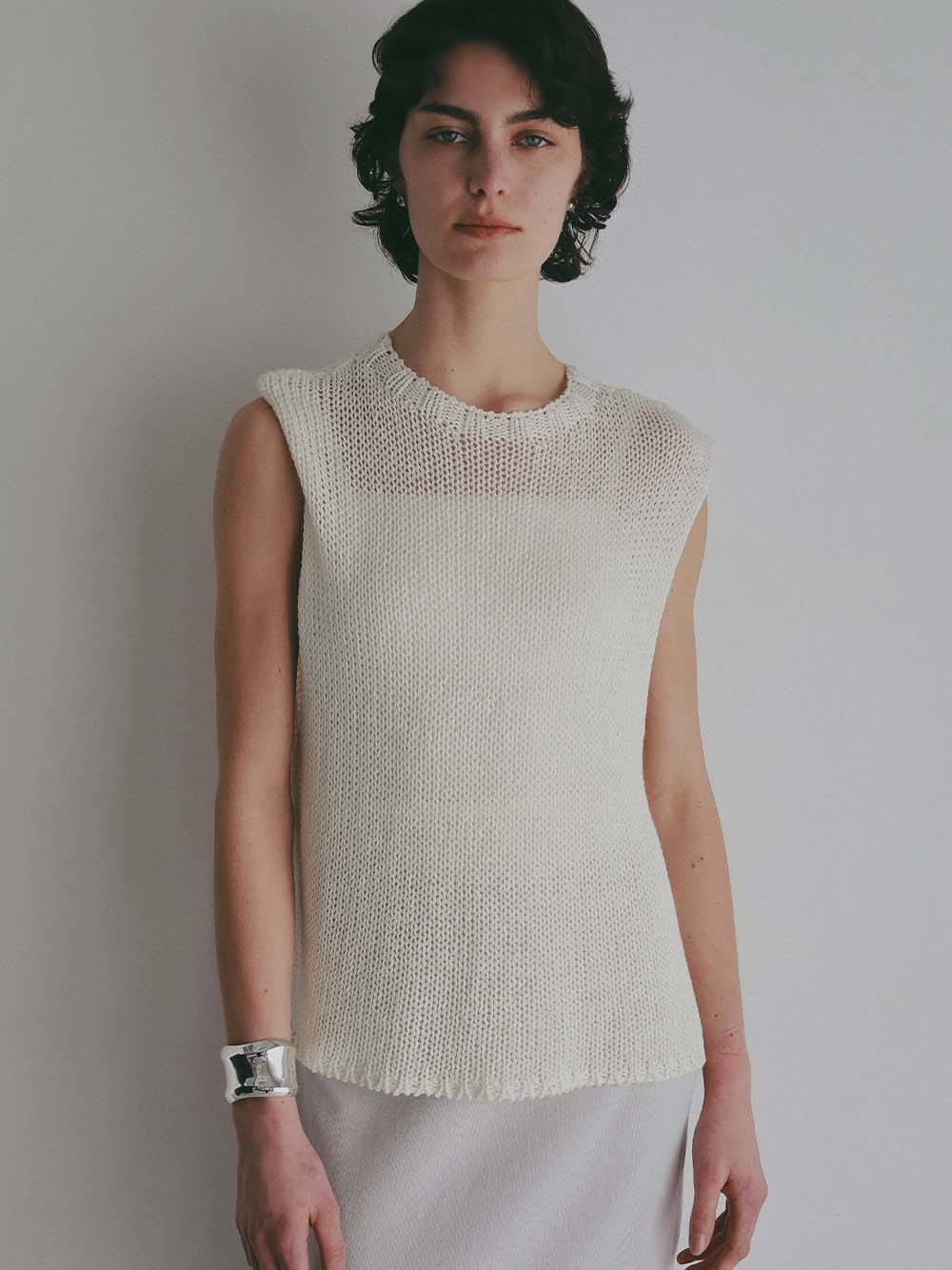 ＜4月9日（木）販売開始＞リネンミックスローゲージベスト