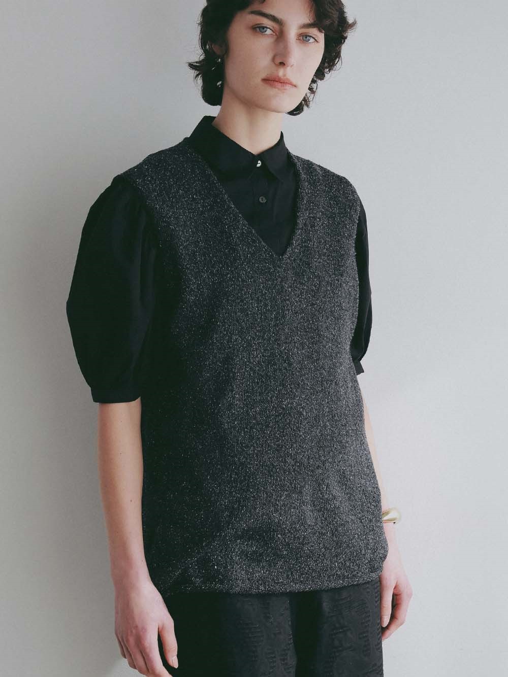 ＜4月30日（木）販売開始＞シルクブレンドペーパーヤーンＶプルオーバー(10チャコールグレー-フリー)