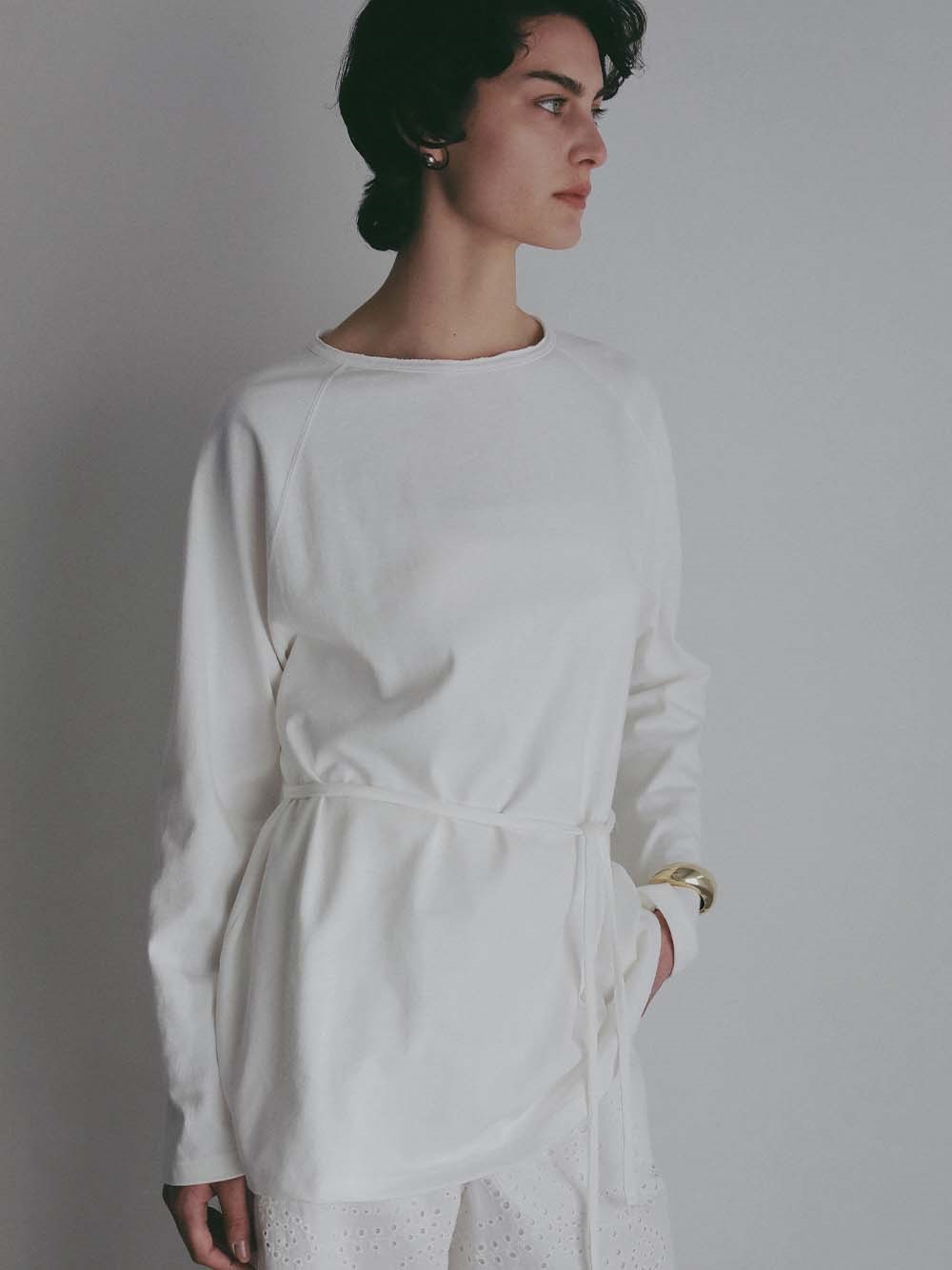 ＜4月16日（木）販売開始＞ドルマンカットプルオーバー(01オフホワイト-フリー)