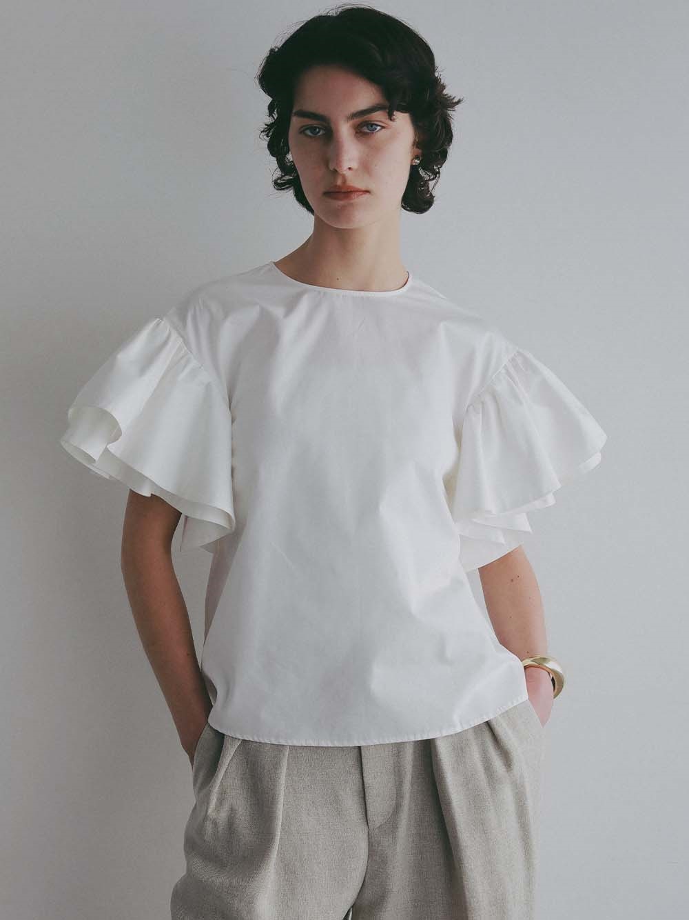 ＜4月23日（木）販売開始＞フレアスリーブブラウス(02ホワイト-フリー)