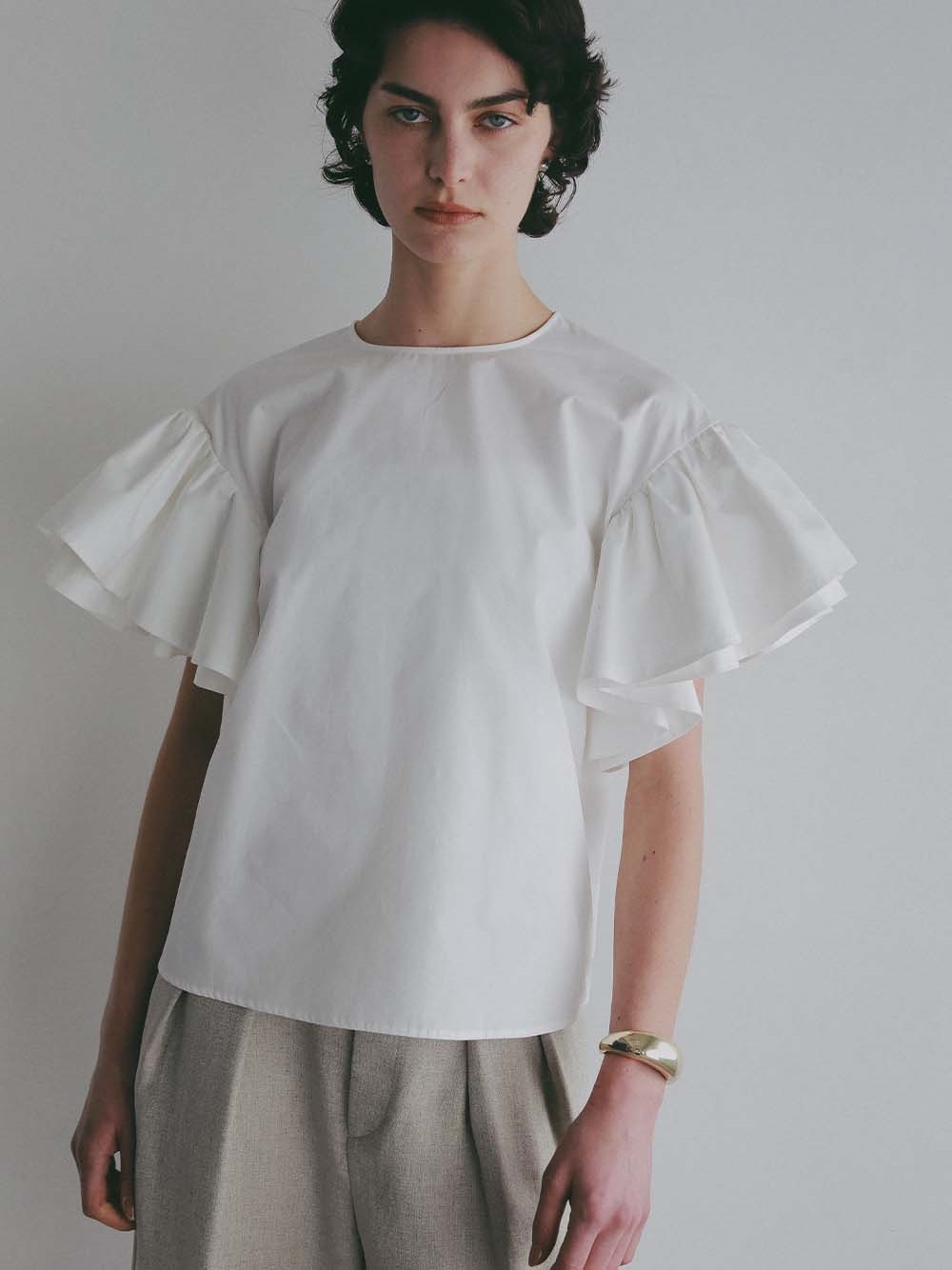 ＜4月23日（木）販売開始＞フレアスリーブブラウス