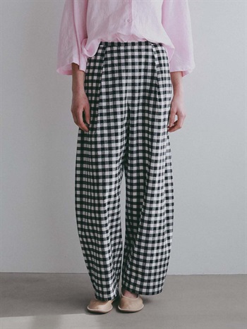 ＜4月16日（木）販売開始＞プリントカーブパンツ(94ミックス１-２)