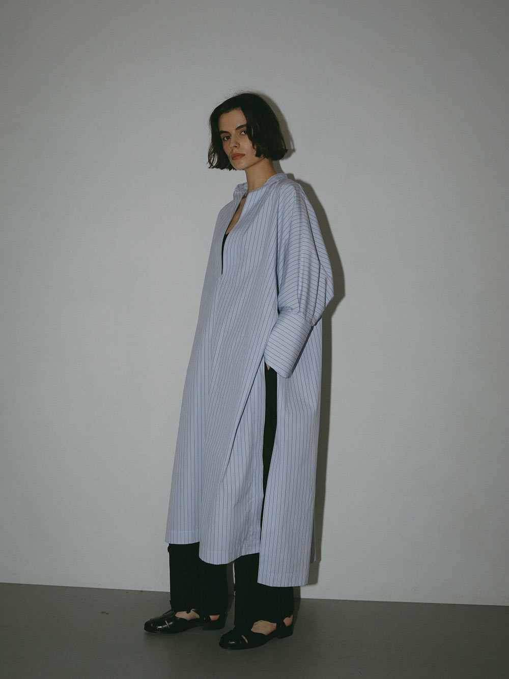 YLEVE 別注LONG KAFTAN SH(71ブルー-フリー)