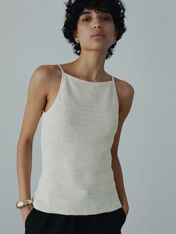 Le CROCHET BACK TOP