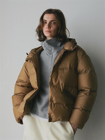 REMI RELIEF別注カラーショートダウン(83キャメル-２)