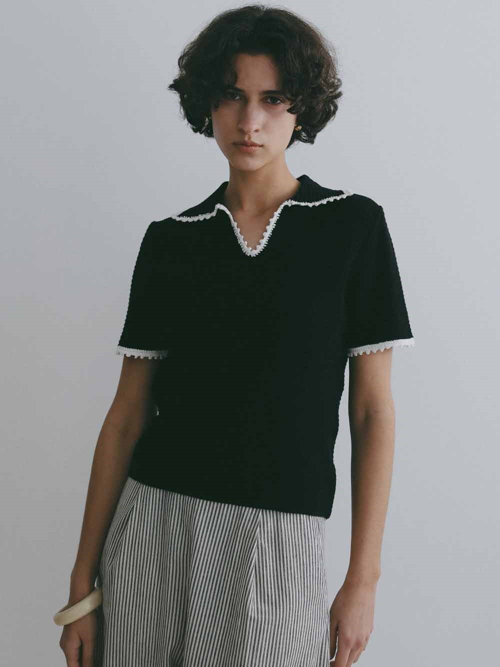 Le CROCHET KNIT TOPS